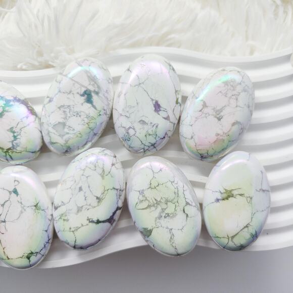 Aura Howlite Palm Stone Calming Crystals - Picture 4 of 10